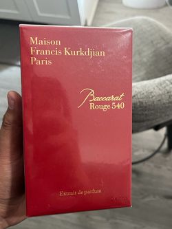 Maison Francis kurkdjian Paris baccarat rouge 540 extrait de parfum 70ml/2.4oz
