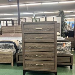🥳Hot Deal🥳Brand New Chest Of Drawer $279, Matching Bedroom Set Available 