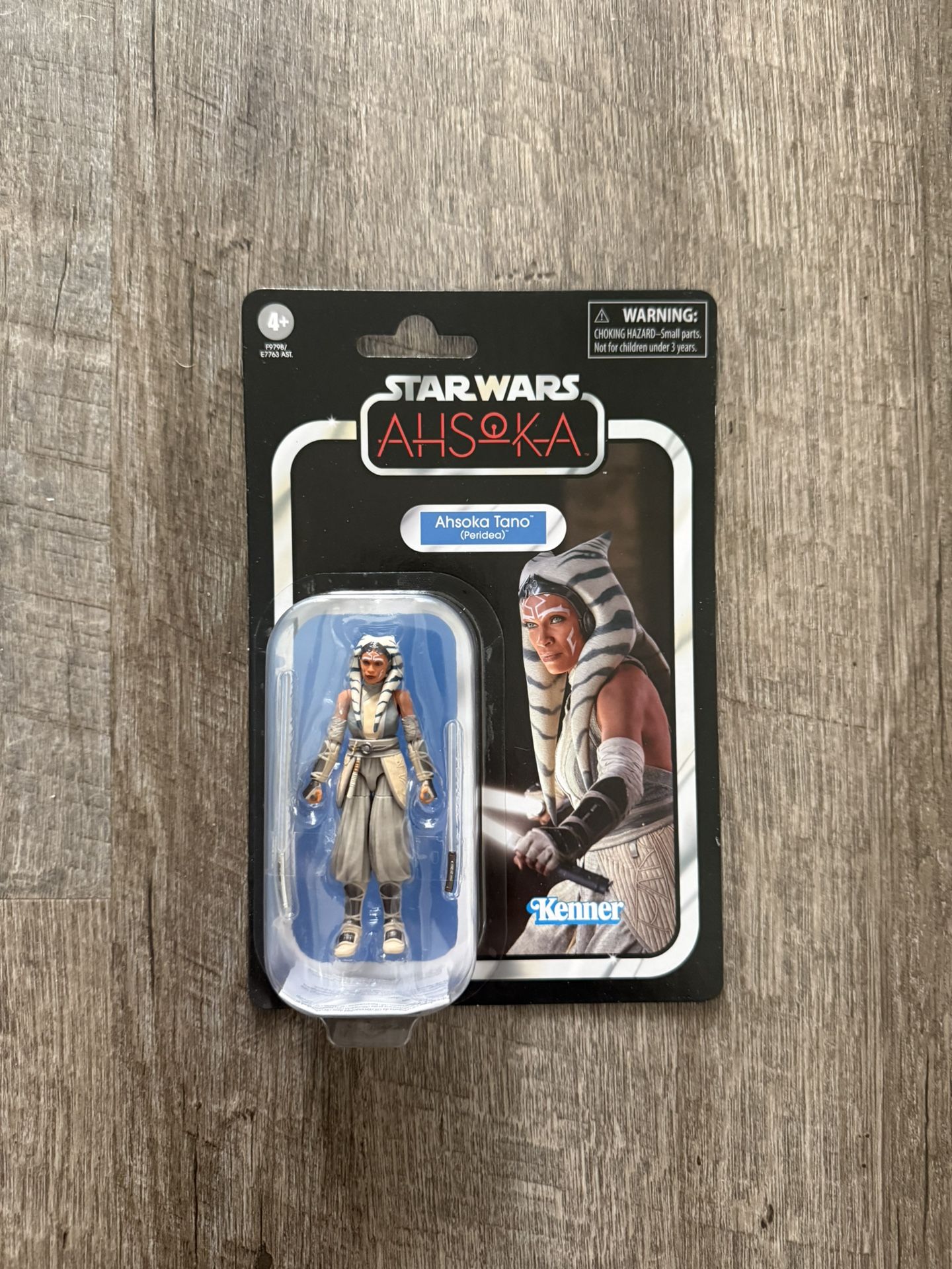 In Hand, Brand New, Never Opened - Hasbro - Star Wars - Vintage Collection - Ahsoka Tano (Peridia) - VC # 338 - 3.75” Inch Action Figure 