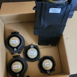 BOSE speakers 