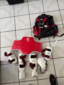 Kid’s sparring gear