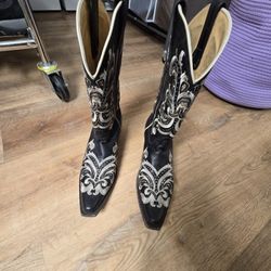 SHYANNE COWGIRL Leather Boots.