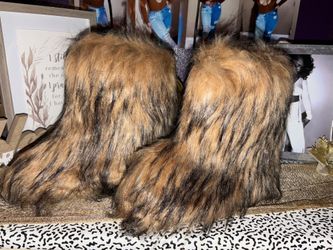 Brown & Black mid calf faux fur boots 