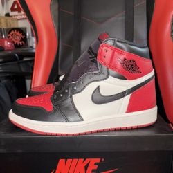 Jordan 1 Bread Toe 