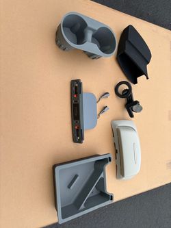 Tesla accessories all for 90