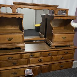 Dresser With Night Stands 