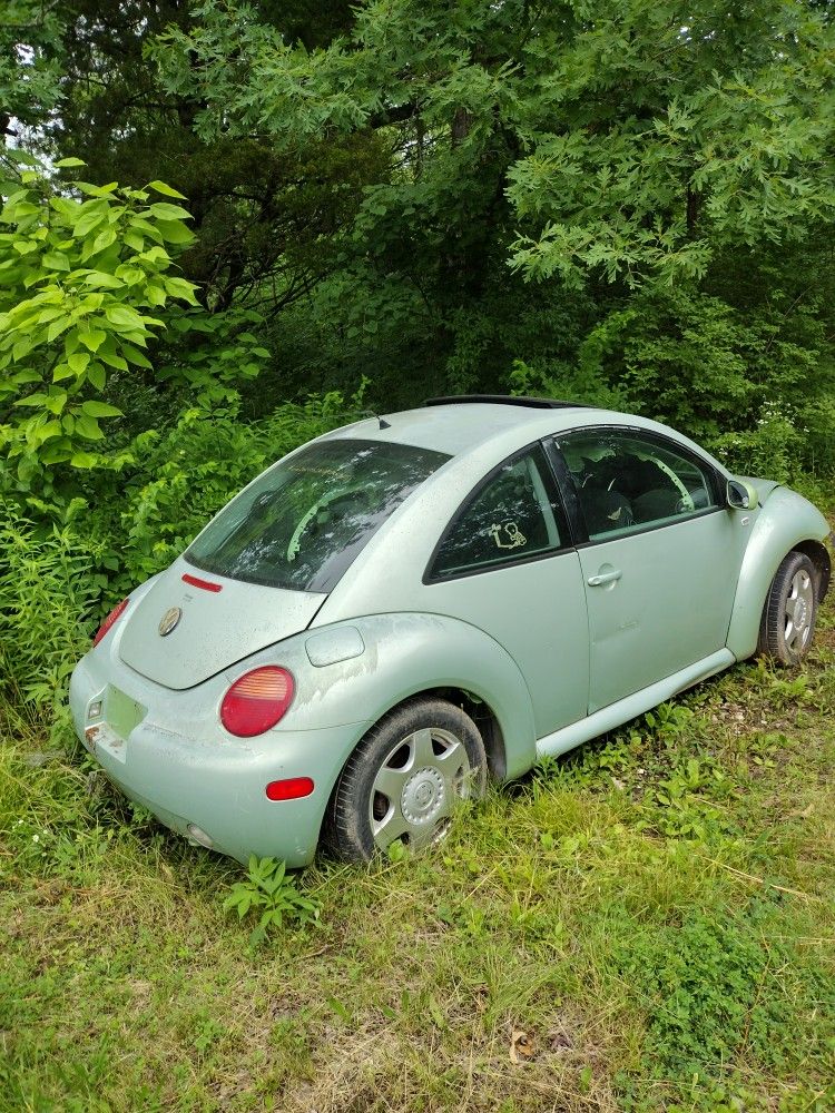2001 Volkswagen New Beetle