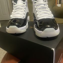 Jordan XI Reimagined Size 9 Brand New