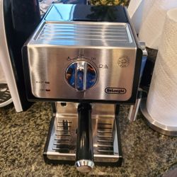 Delonghi espresso machine