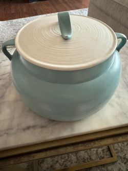 Mid- Century Hoenig Vintage Pottery