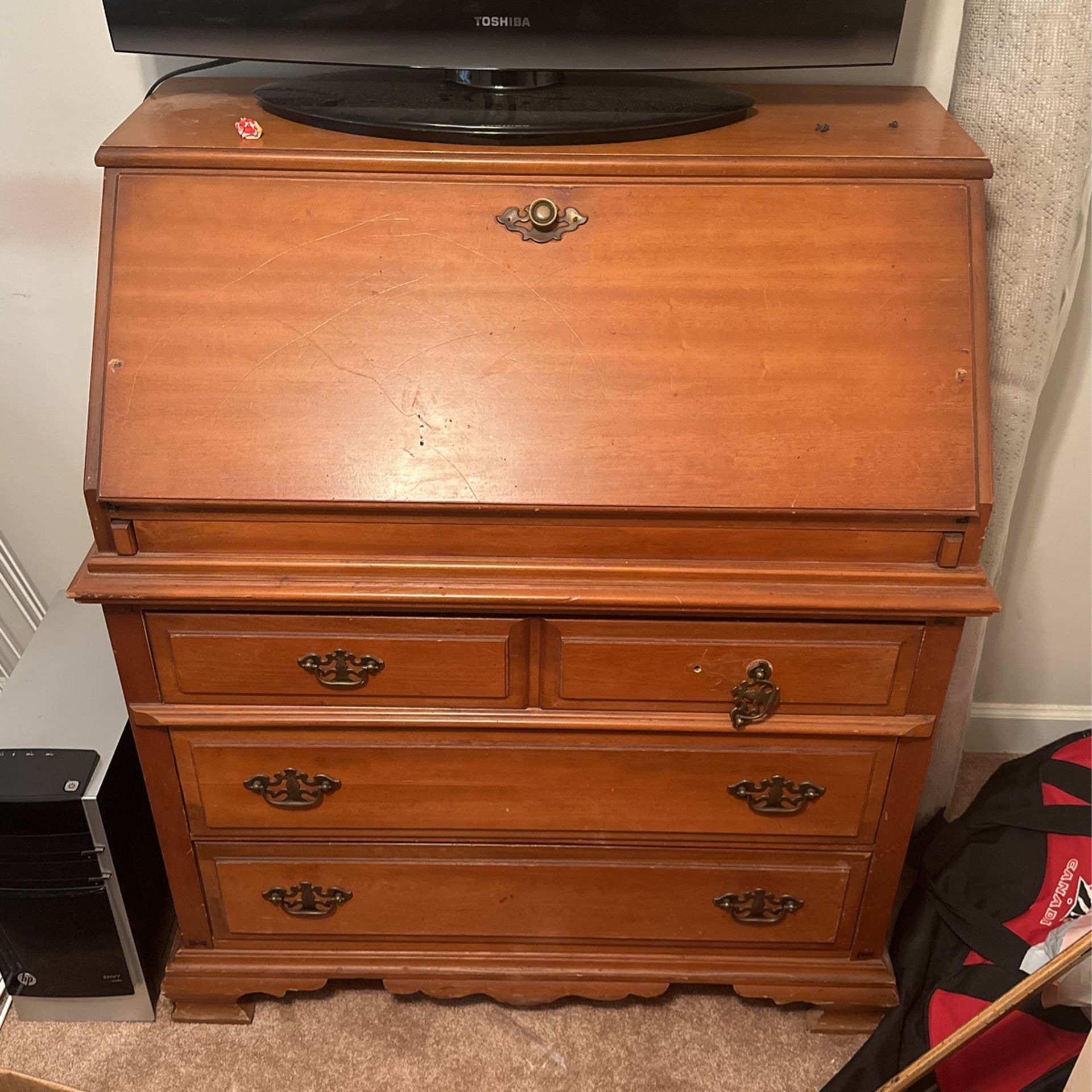 Antique Desk/dresser 