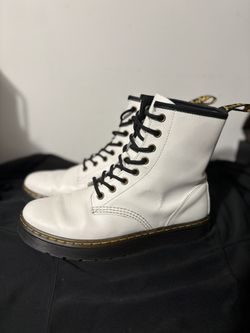 Dr. Martens