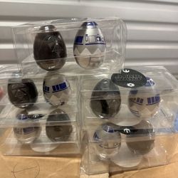 Disney Star Wars Easter Eggs Death Vader / R2D2 Set