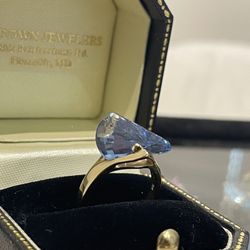 14K FANCY CUT BLUE TOPAZ RING