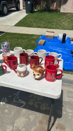 Coffee and tumblers with lids cups