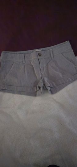 Shorts Size 2