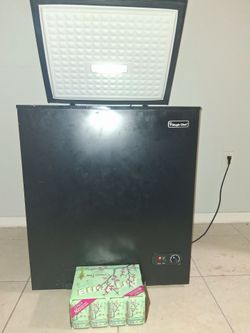 Freezer chest