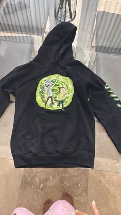 Hoodie rick n morty