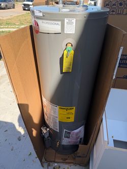 Rheem Professional Gas Water Heater 40 gallon gas