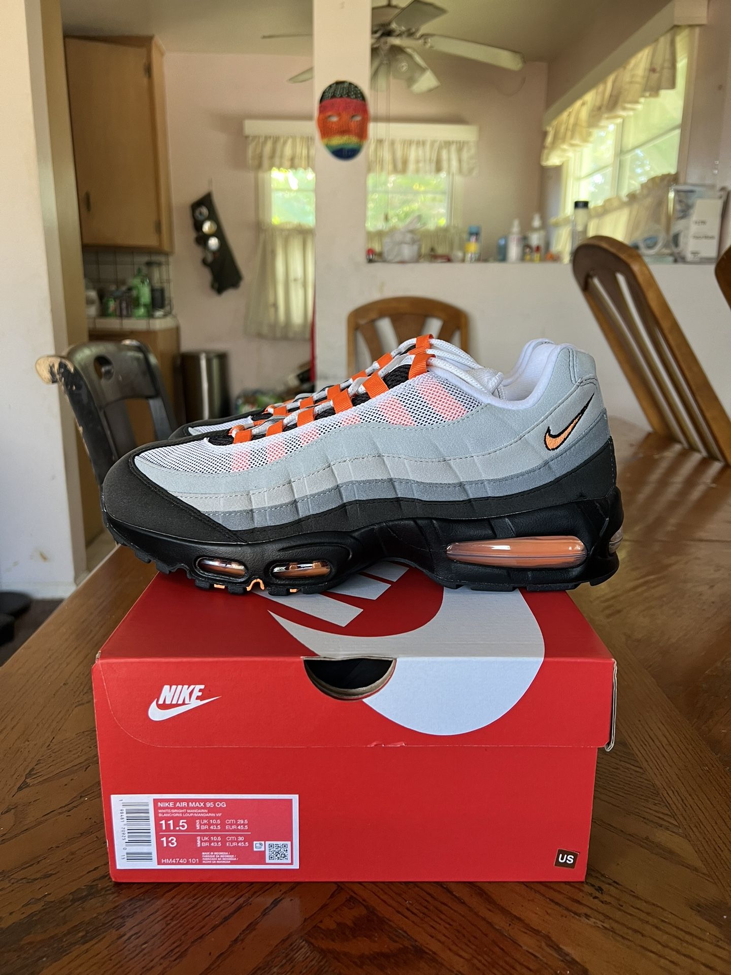 Nike Air Max 95 OG Big Bubble Bright Mandarin (2025) Size 11.5