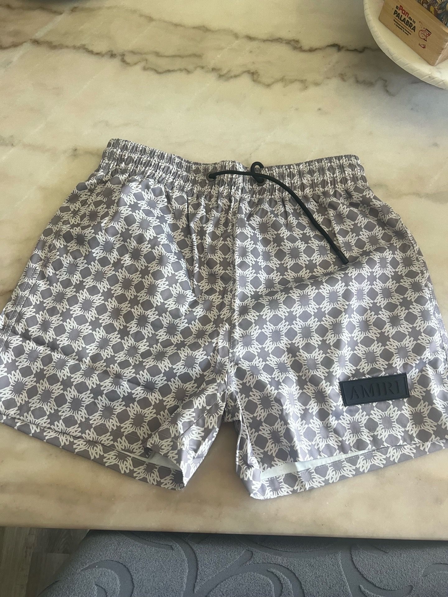 AMIRI Patterned Shorts – Grey & White Designer Casual Shorts