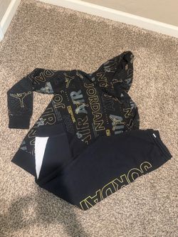 Boys Jordan/nike sweat outfits