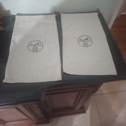 New Authentic Hermes Herringbone Drawing Dust 