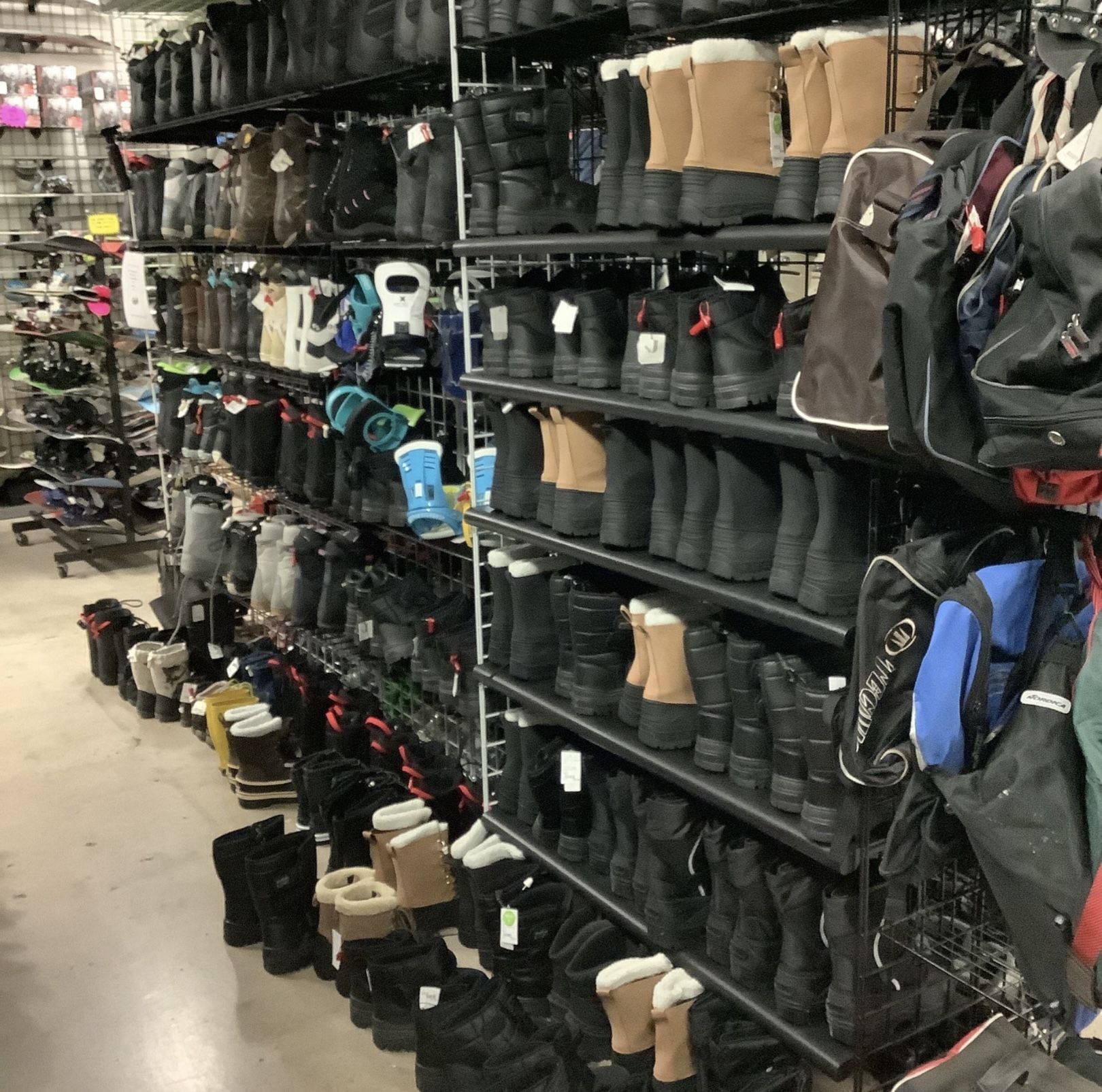 New WFS Mens Snow Jogger Boots Size 12 SKU 556798 for Sale in Phoenix, AZ OfferUp