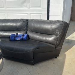 Free Couch 