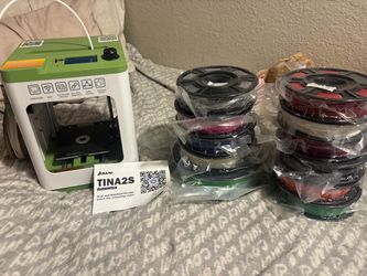 3D Printer and Filament
