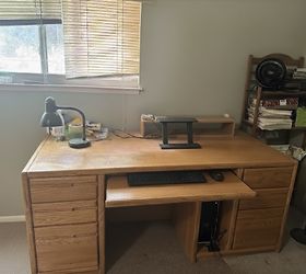 Large desk