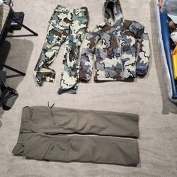 KUIU YOUTH PANTS AND JACKET