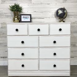 Simple White 9 Drawer Dresser 