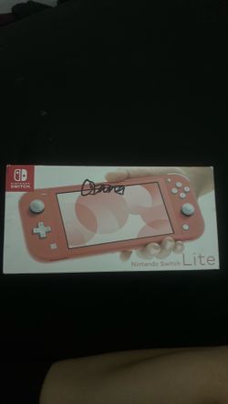 Nintendo switch Lite.