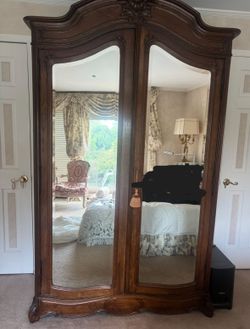 Beautiful French provincial mirrored armoire