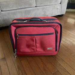Samsonite Carry On Luggage 