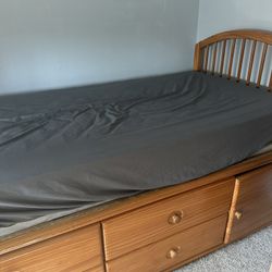 Twin Wood Bed 