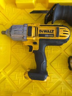DeWalt 20V Max Cordless Impact Wrench