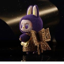 New Popmart Pop Mart Authentic Wings of Fortune Vinyl Plush Hanging Card $250 
