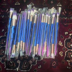 18 pieces makeup brushes