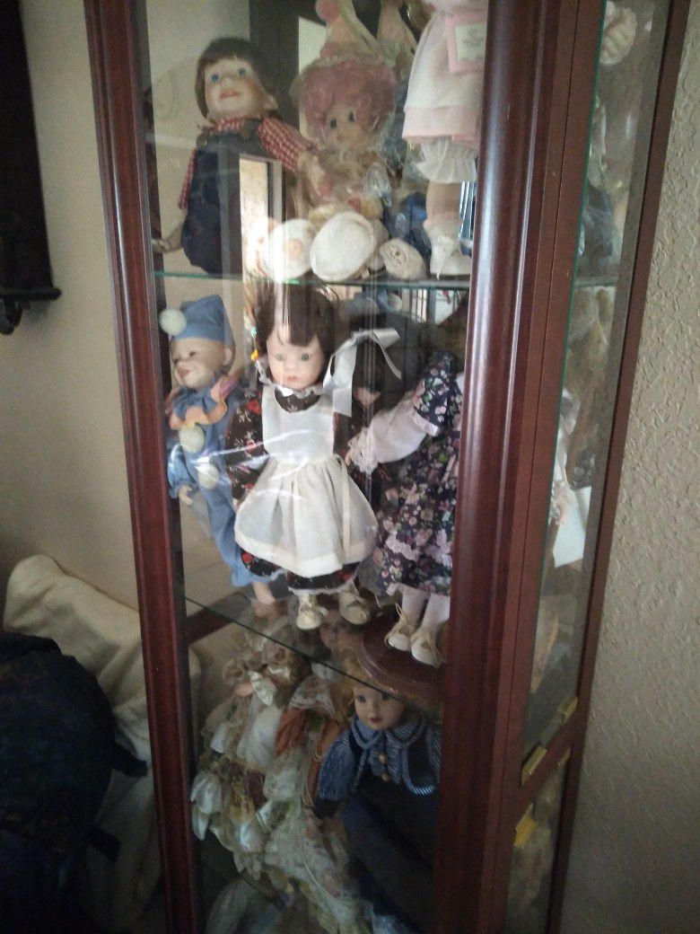 Collectible Dolls For Sale ....DOWN SIZING NEED TO SELL.