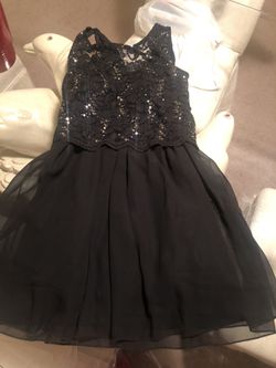 Dress / can be Easter dress size 1 kids