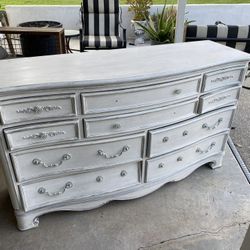 Dresser For Sale