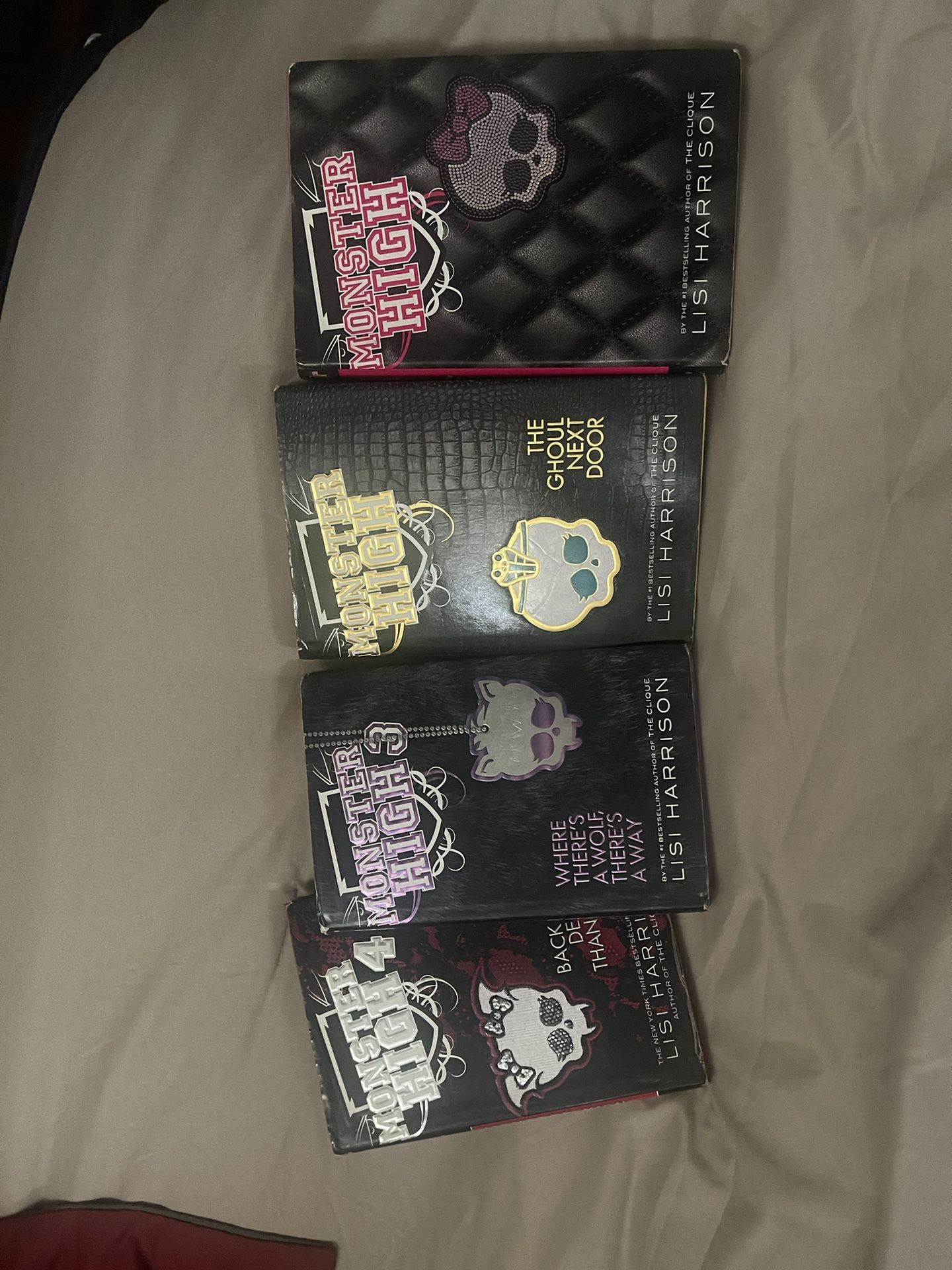 Monster High Books By Lisi Harrison
