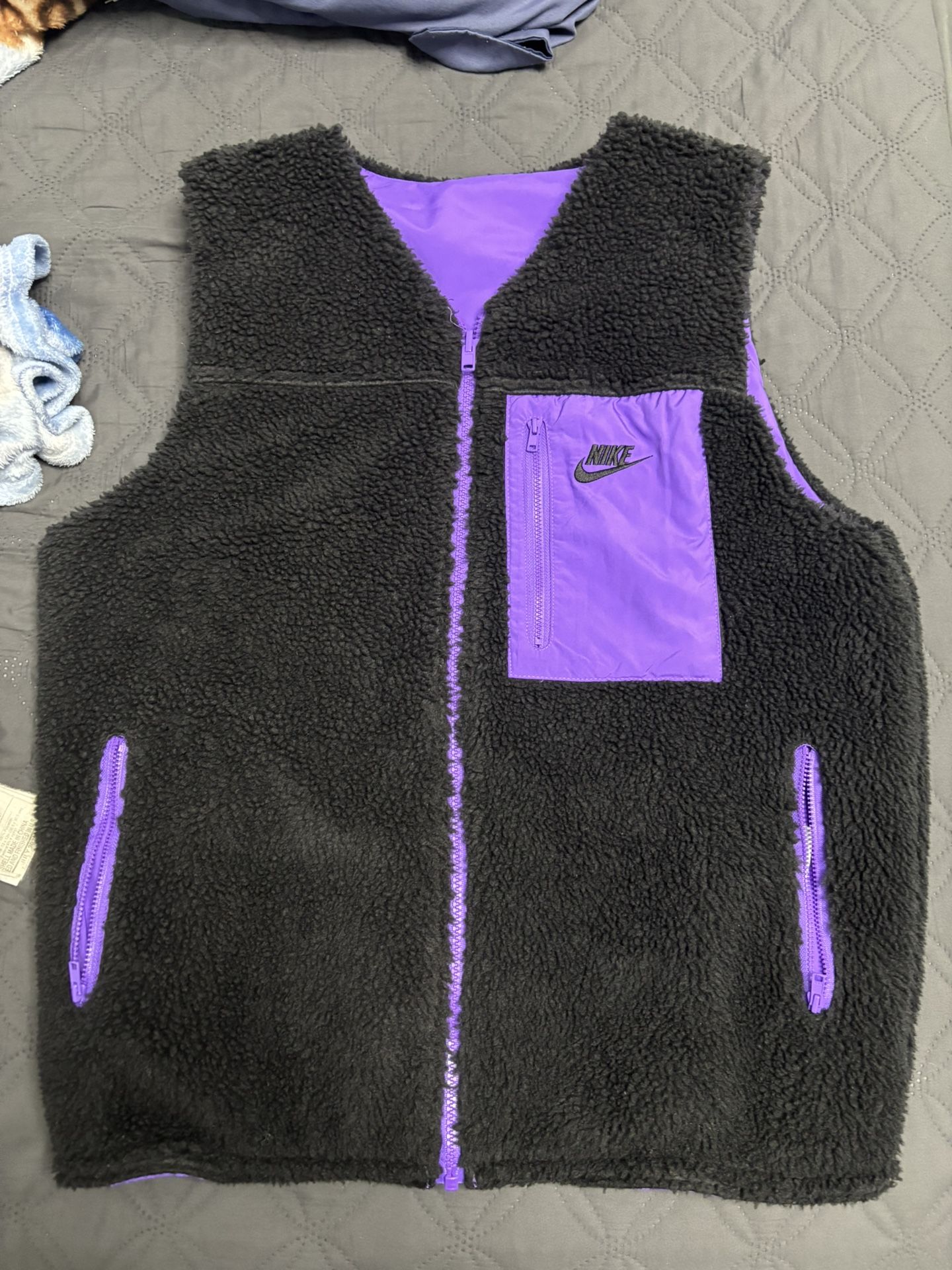 Nike Reversible Winterized Faux Fur Vest Men's Size S