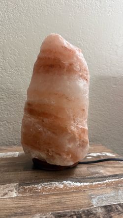 Himalayan Salt Lamp H-11”, D-6”