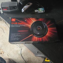 JBL Club 6520 6-1/2 Coaxial Car Speakers