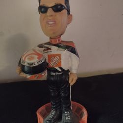 Bobblehead 