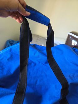 LARGE  TRAVEL BAG