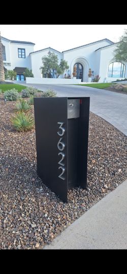 Mail Box